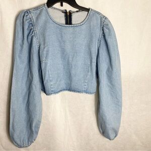 Boohoo Blue Denim Puff Long Sleeve Crop Top
Size 10